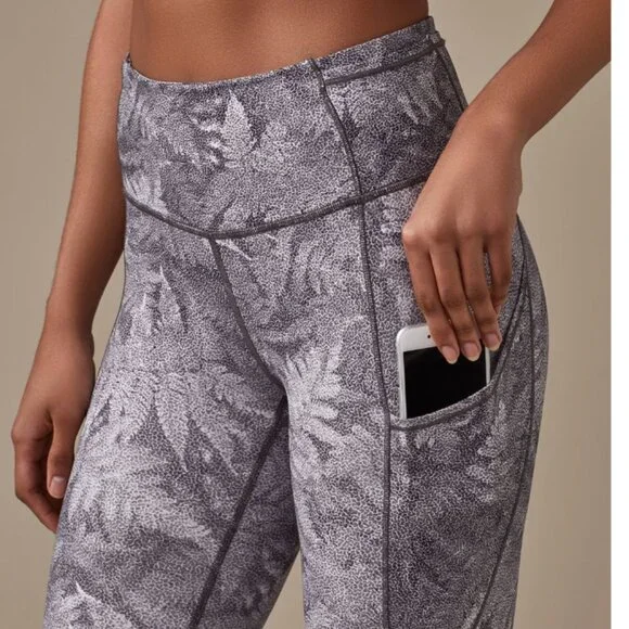 Lululemon Fast & Free (19") Kindred Spirit Alpine White Multi - Picture 3 of 14